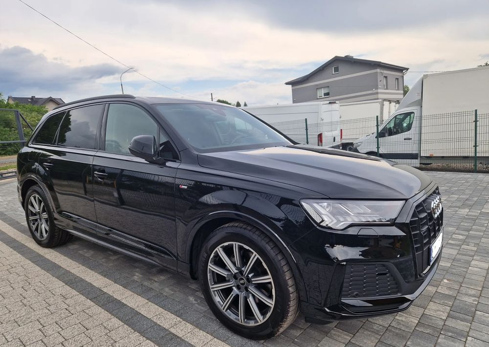 Audi Q7 - SUV: photos 2 Audi Q7 - SUV: photos 2