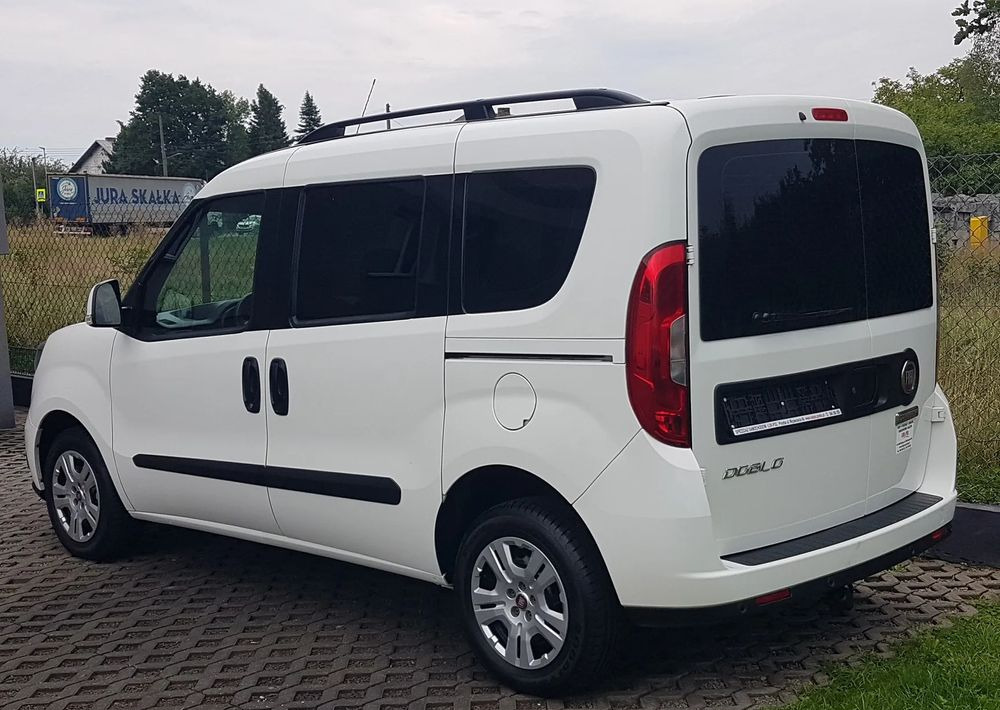 Fiat Doblo 1.6 Multijet 16V Easy - Voiture: photos 3 Fiat Doblo 1.6 Multijet 16V Easy - Voiture: photos 3