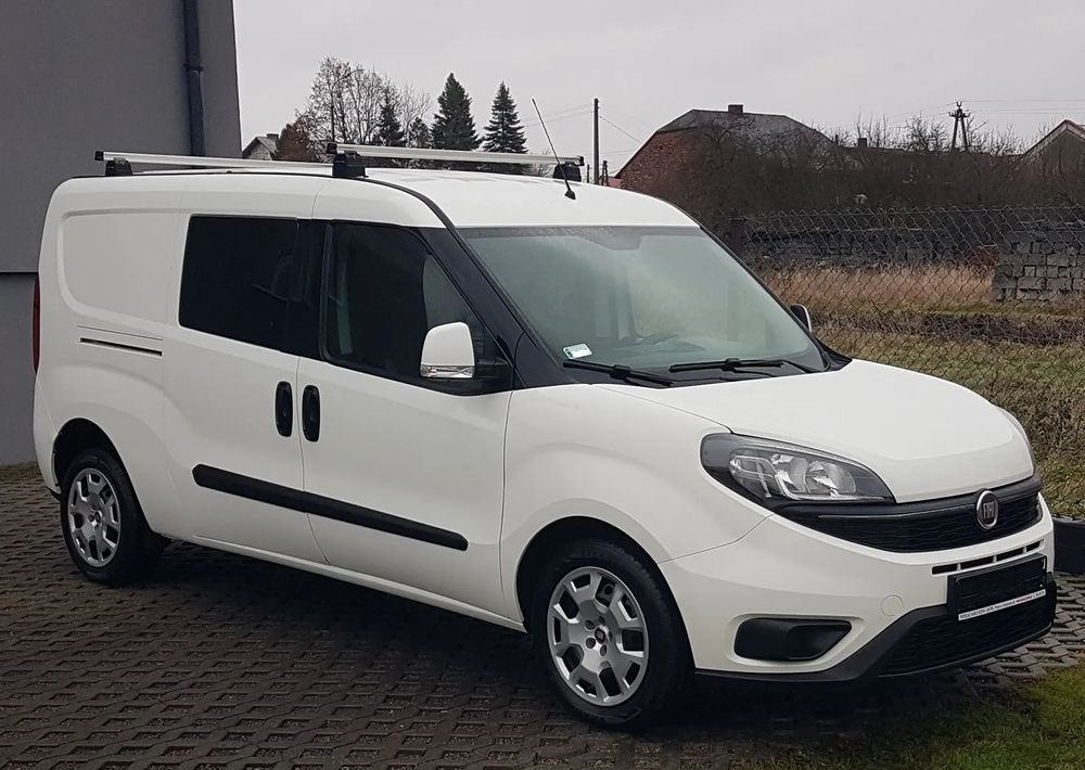 Fiat Doblo 1.6 Multijet 16V Easy - Voiture: photos 1 Fiat Doblo 1.6 Multijet 16V Easy - Voiture: photos 1