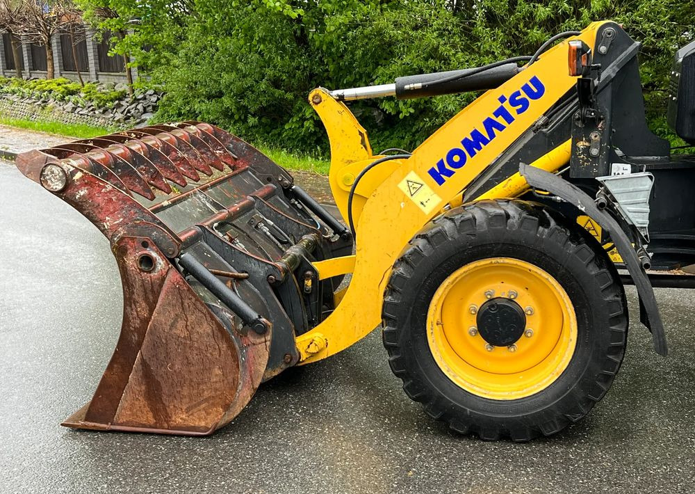 Chargeuse sur pneus Komatsu Ładowarka KOMATSU WA 90 STAN IDEALNY: photos 16