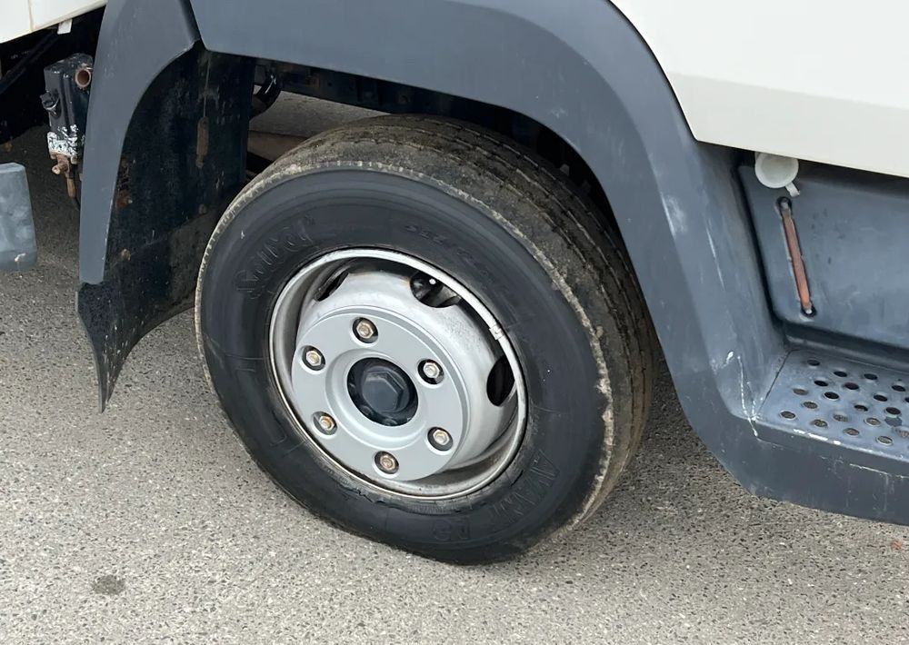 MAN MAN 8-180 KONTENER WINDA ZAŁADOWCZA - Camion fourgon: photos 5 MAN MAN 8-180 KONTENER WINDA ZAŁADOWCZA - Camion fourgon: photos 5