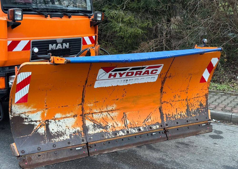 MAN * MAN LE 10.220 *Kiper Wywrotka * 4x4 * Pług Piaskarka * Zimowe Utrzymanie * Sprowadzony * HDS MKG * - Camion benne: photos 3 MAN * MAN LE 10.220 *Kiper Wywrotka * 4x4 * Pług Piaskarka * Zimowe Utrzymanie * Sprowadzony * HDS MKG * - Camion benne: photos 3