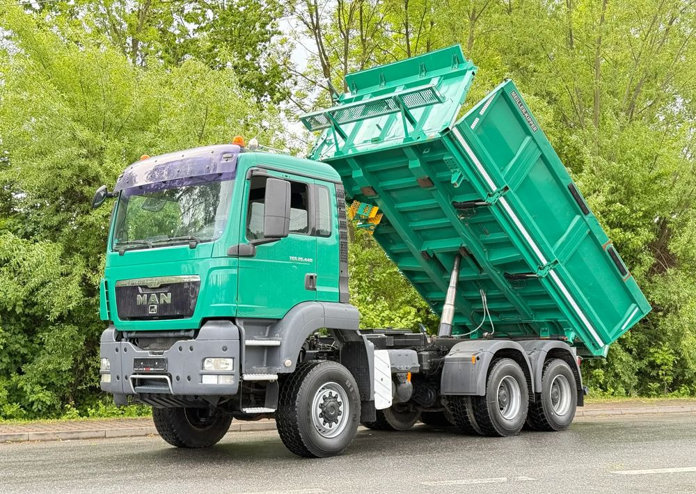 MAN * TGS 26.440 MAN * Kiper / Wywrotka * 6x6 * Sprowadzona * Bordmatik * Stan Perfekcyjny - Camion benne: photos 1 MAN * TGS 26.440 MAN * Kiper / Wywrotka * 6x6 * Sprowadzona * Bordmatik * Stan Perfekcyjny - Camion benne: photos 1