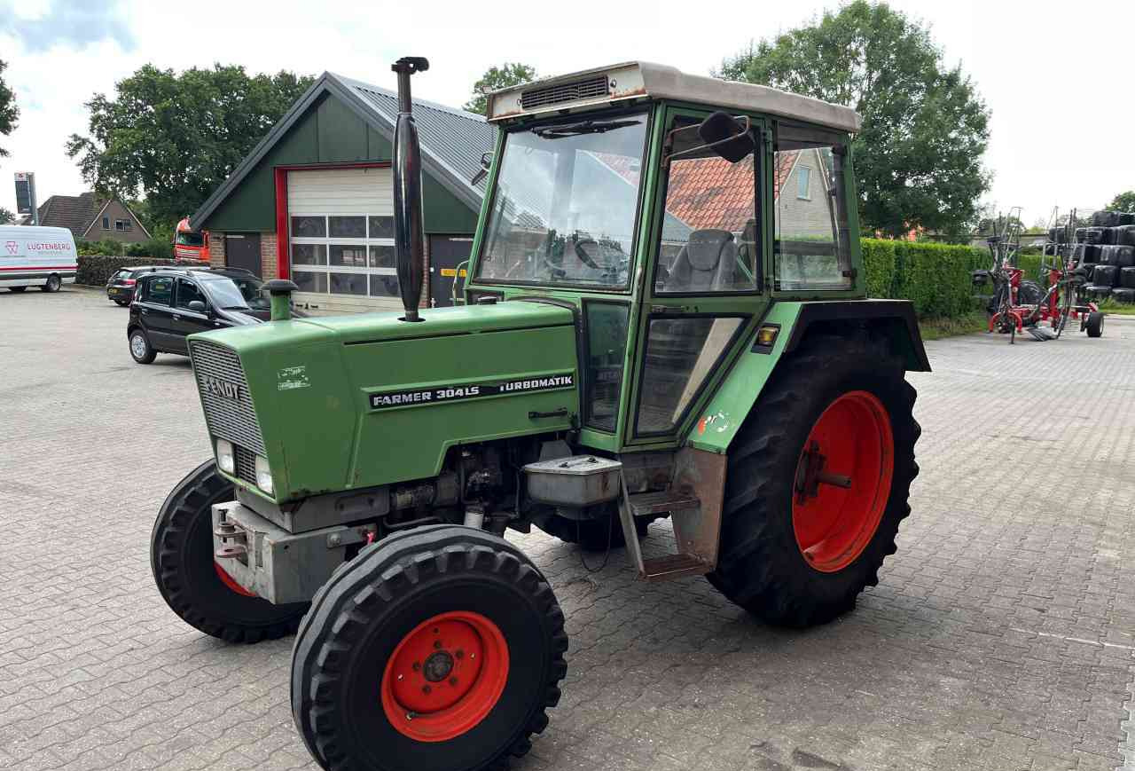 Fendt Farmer 304LS Tractoren - Tracteur agricole: photos 3 Fendt Farmer 304LS Tractoren - Tracteur agricole: photos 3