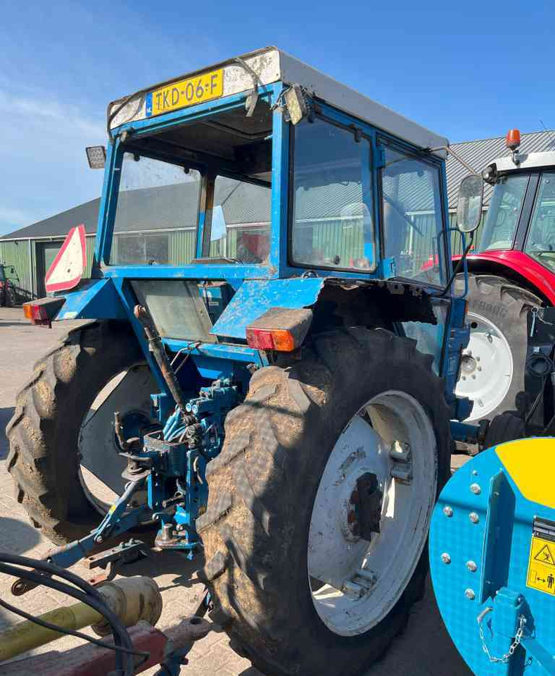 Ford 4610 Tractoren - Tracteur agricole: photos 4 Ford 4610 Tractoren - Tracteur agricole: photos 4