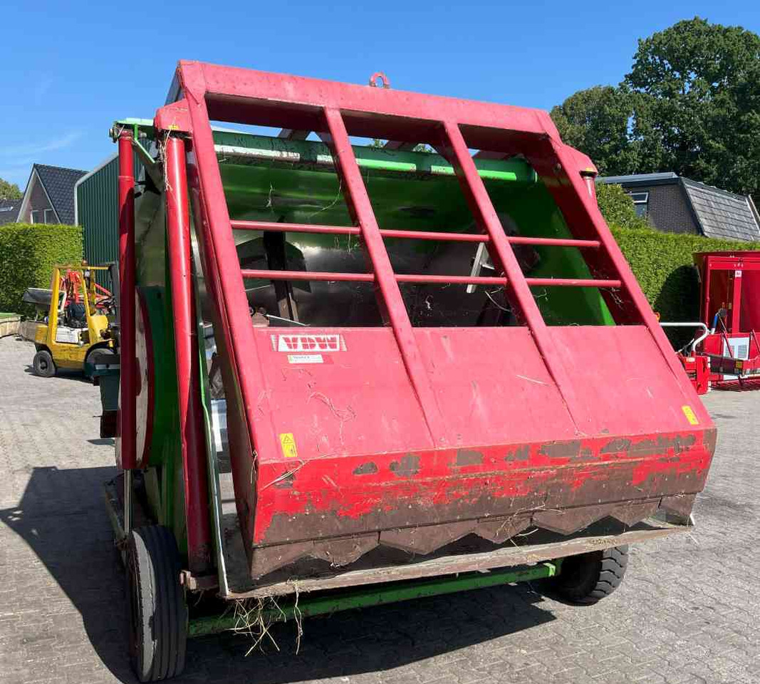 VDW UMD 5 Voermengwagen, peddelmenger, voerwagen, voermachines - Mélangeuse: photos 5 VDW UMD 5 Voermengwagen, peddelmenger, voerwagen, voermachines - Mélangeuse: photos 5