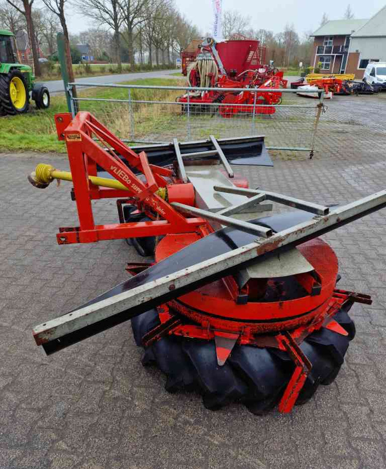 Vliebo VLK1100 kuilverdeler - Matériel d'ensilage: photos 3 Vliebo VLK1100 kuilverdeler - Matériel d'ensilage: photos 3