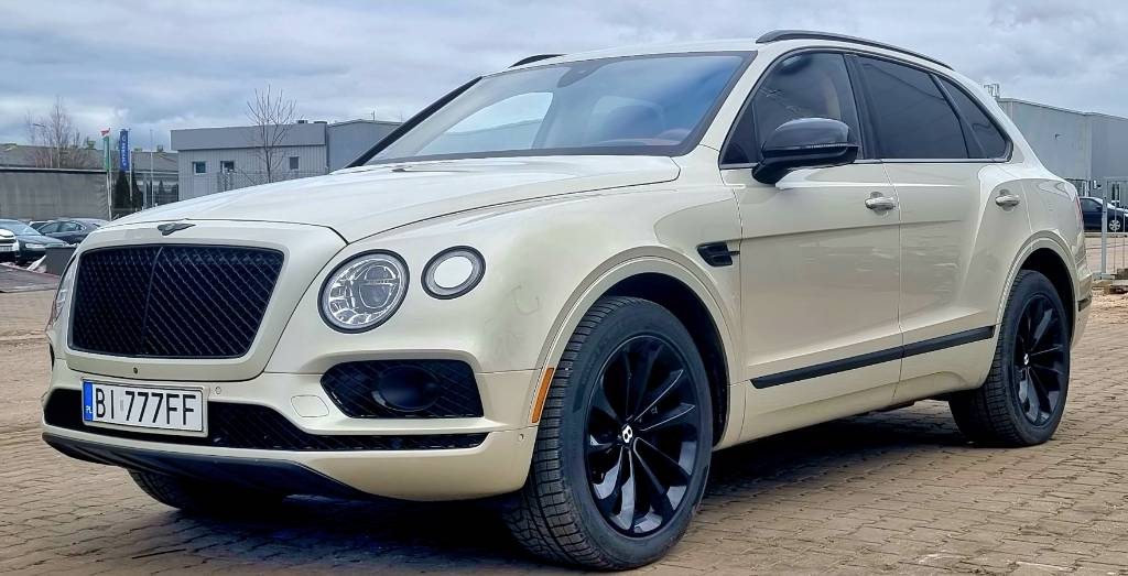 Voiture Bentley BENTAYGA 6.0 W12: photos 9