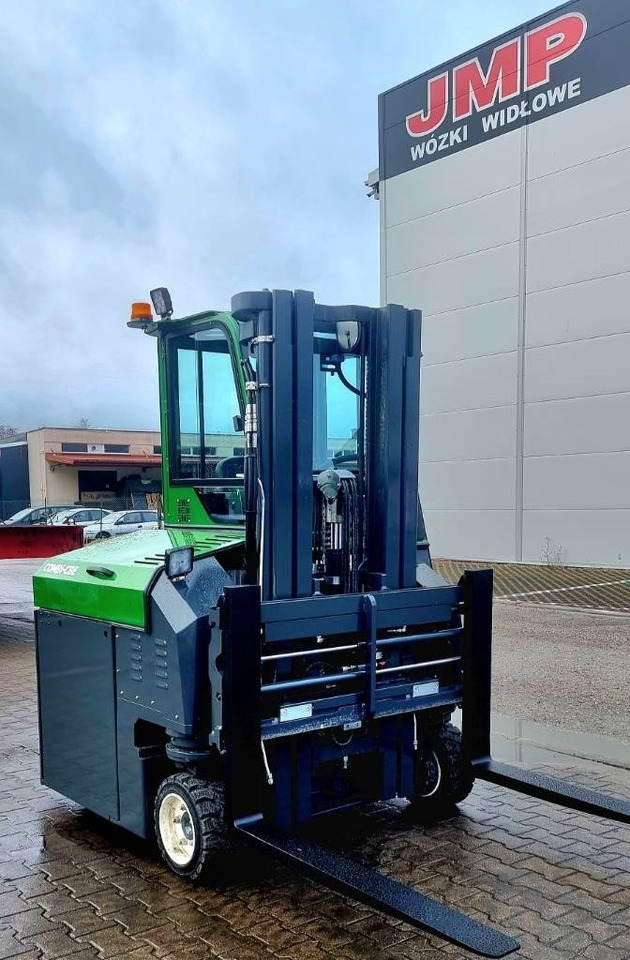 Combilift CBE 2500 - Chariot multidirectionnel: photos 5 Combilift CBE 2500 - Chariot multidirectionnel: photos 5