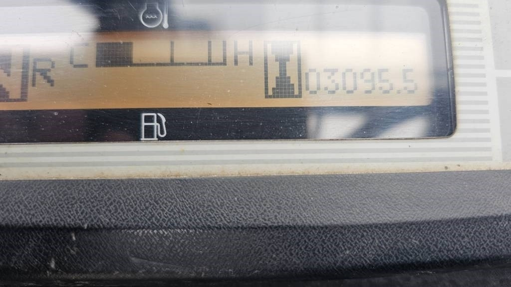 Chariot élévateur à gaz Nissan UG1D2A32LQ: photos 9