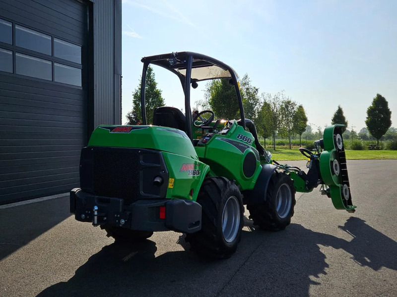 Avant 860i TDL mini-shovel - Chargeuse compacte sur chenilles: photos 5 Avant 860i TDL mini-shovel - Chargeuse compacte sur chenilles: photos 5