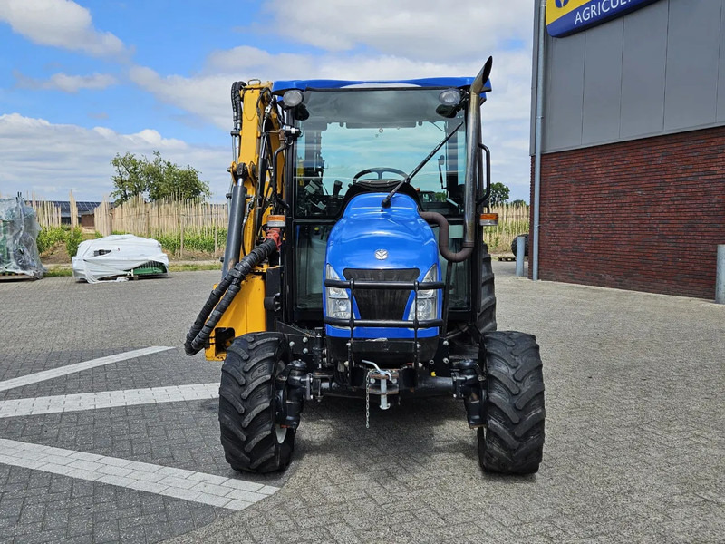 Micro tracteur New Holland Boomer 3050 met Bos Maaiarm: photos 12 Micro tracteur New Holland Boomer 3050 met Bos Maaiarm: photos 12