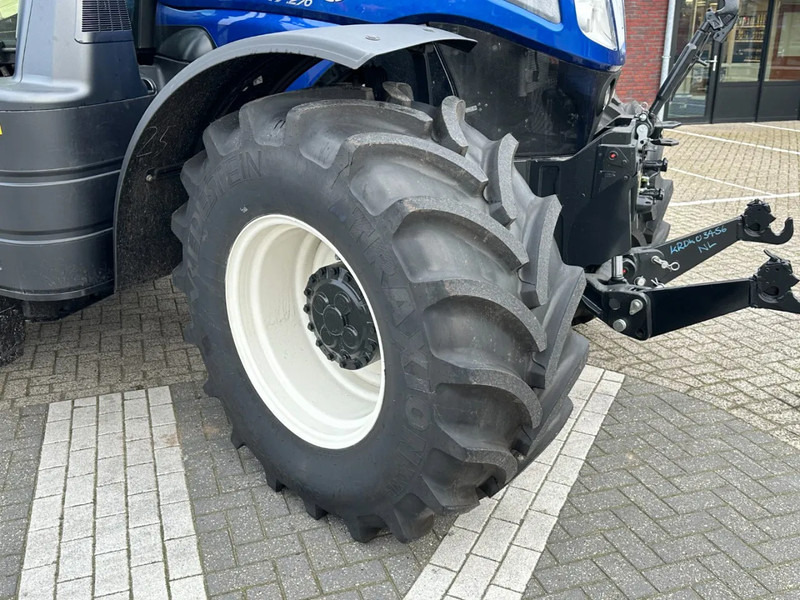 New Holland T7.270 AC Next Gen - Tracteur agricole: photos 5 New Holland T7.270 AC Next Gen - Tracteur agricole: photos 5