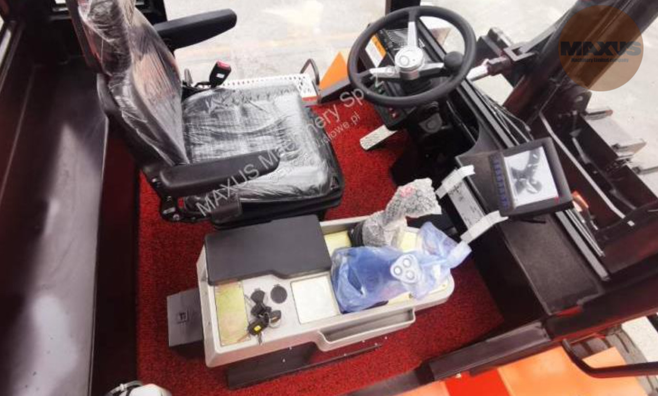 Maxus Візок навантажувальний MAXUS 15TON - Chariot élévateur diesel: photos 5 Maxus Візок навантажувальний MAXUS 15TON - Chariot élévateur diesel: photos 5