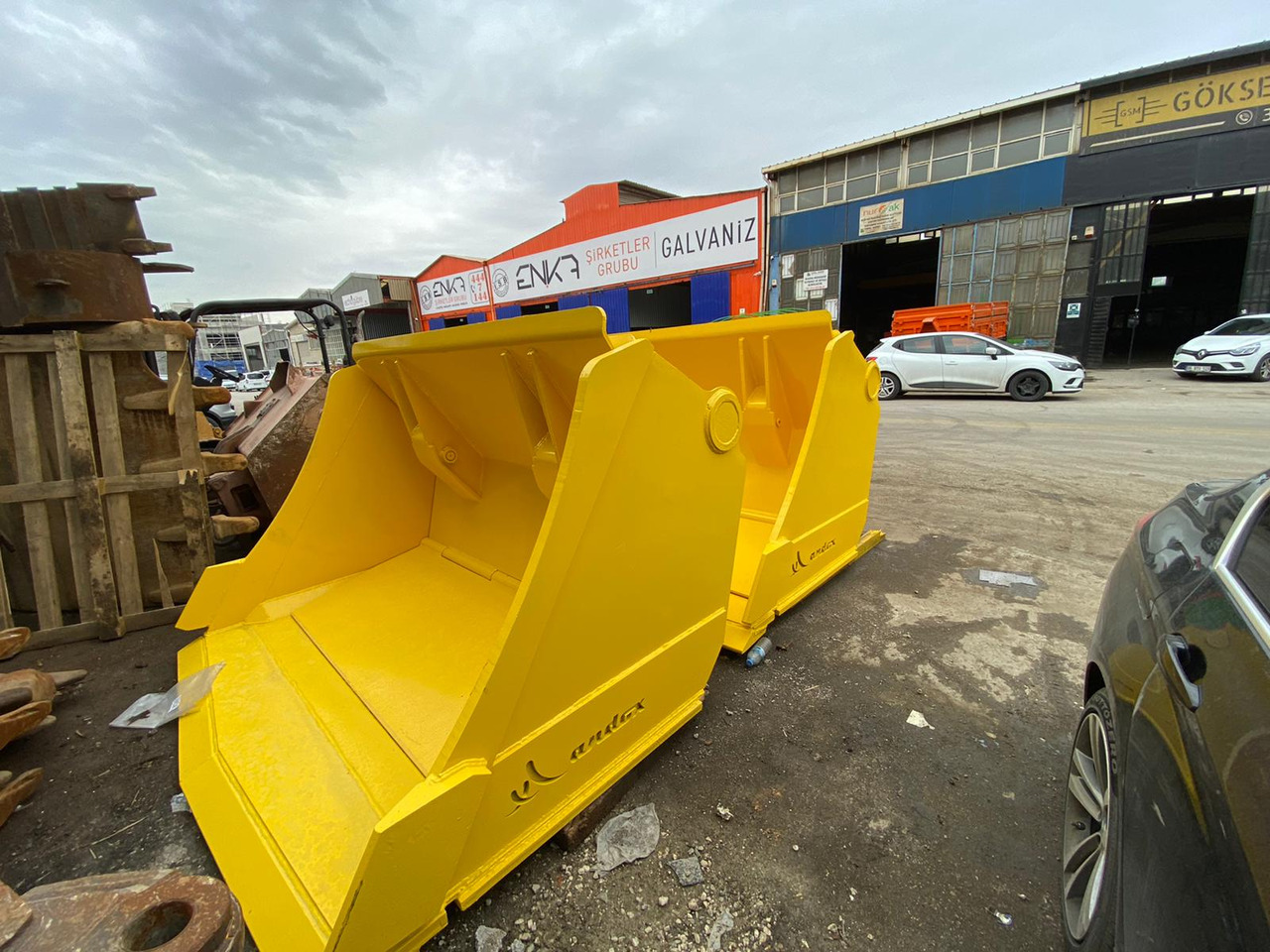 Atlas Copco - Godet pour chargeur pour Chargeuse: photos 1 Atlas Copco - Godet pour chargeur pour Chargeuse: photos 1