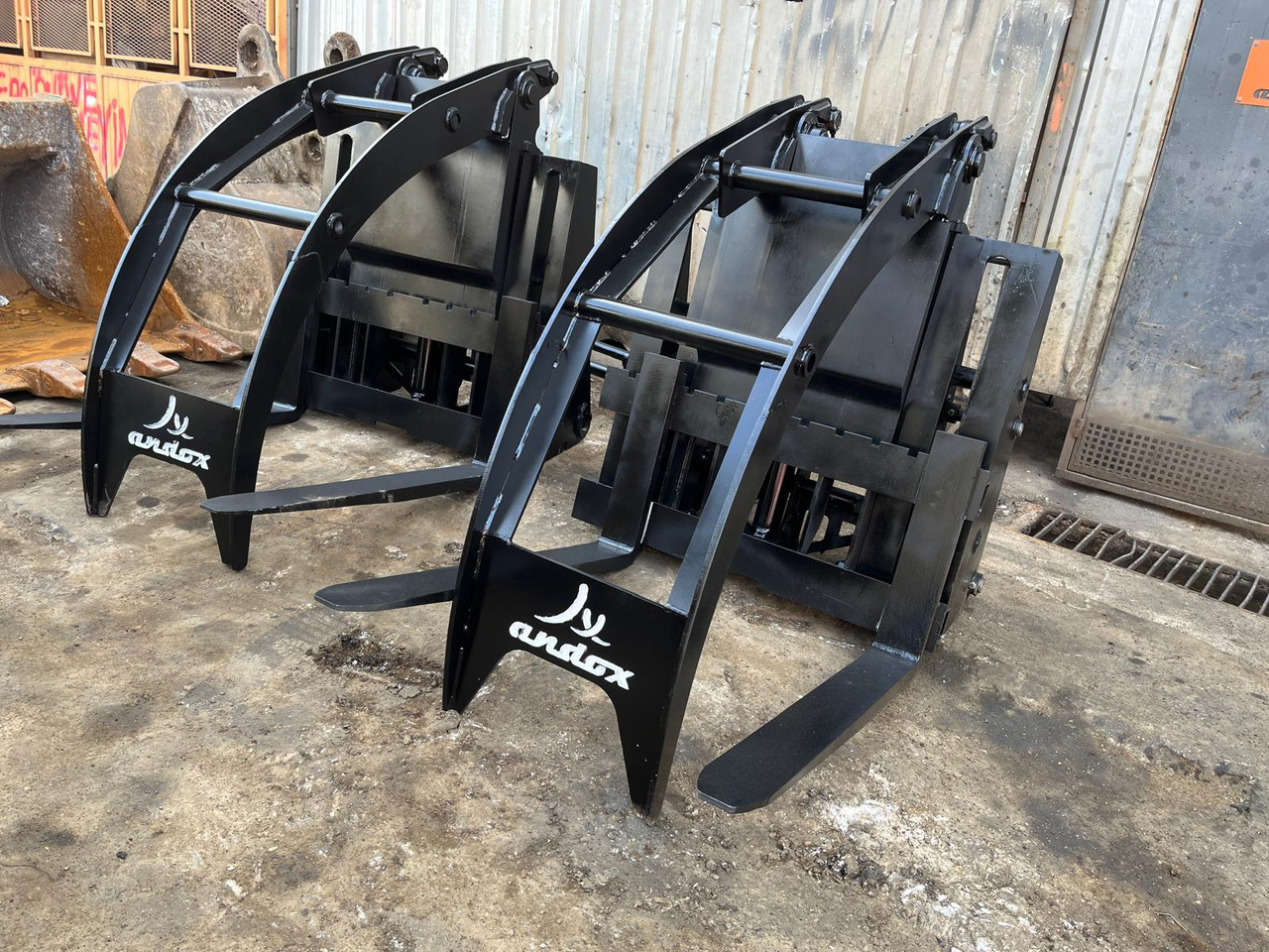 - Pinces pour Pelle: photos 4 - Pinces pour Pelle: photos 4