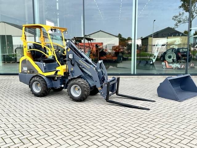 Eurotrac W11 Minishovel NEW! - Valet de ferme: photos 1 Eurotrac W11 Minishovel NEW! - Valet de ferme: photos 1