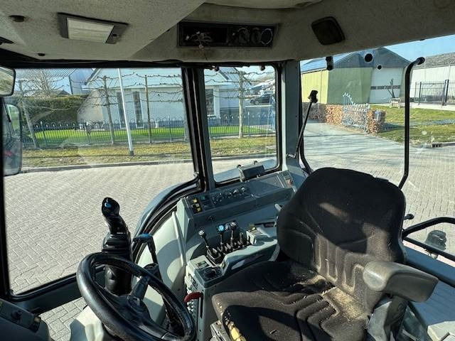 Tracteur agricole Valtra 6650 Hitech, FH+PTO, 8265 uur!: photos 12