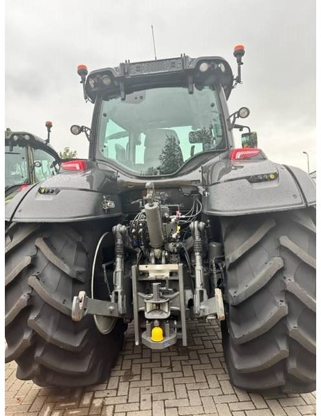 Valtra T175 Ecpower Active, 321 hours! - Tracteur agricole: photos 4 Valtra T175 Ecpower Active, 321 hours! - Tracteur agricole: photos 4