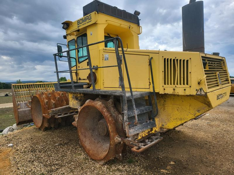 Compacteur à pieds de mouton/ Monocylindre Bomag BC572RB: photos 8