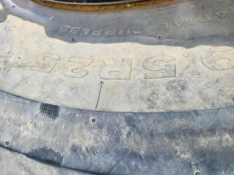 Bridgestone - Pneu pour Engins de chantier: photos 5 Bridgestone - Pneu pour Engins de chantier: photos 5