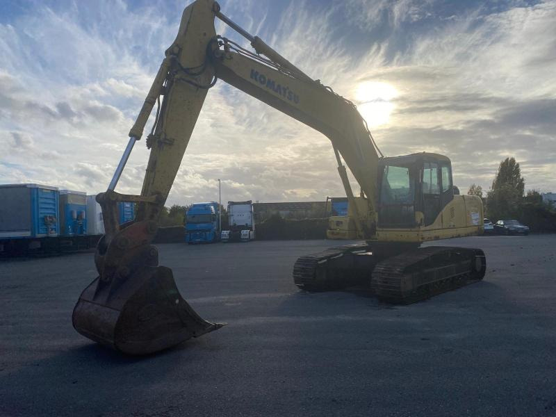 Komatsu PC210NLC-7 - Pelle sur chenille: photos 4 Komatsu PC210NLC-7 - Pelle sur chenille: photos 4