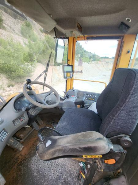 Chargeuse sur pneus Volvo L 150 E: photos 16