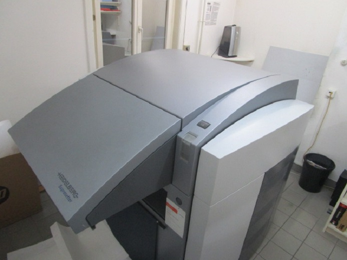 CTP ANLAGE HB SS A52 / A74 (Prozesslos) (52 & 74 – SOFTWARE LIZENZ FÜR BEIDE FORMATE) - Machine d'impression: photos 2 CTP ANLAGE HB SS A52 / A74 (Prozesslos) (52 & 74 – SOFTWARE LIZENZ FÜR BEIDE FORMATE) - Machine d'impression: photos 2