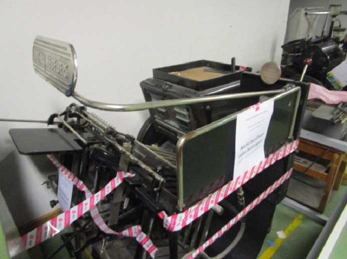 HEIDELBERG TIEGEL A3 - Presse offset: photos 1 HEIDELBERG TIEGEL A3 - Presse offset: photos 1