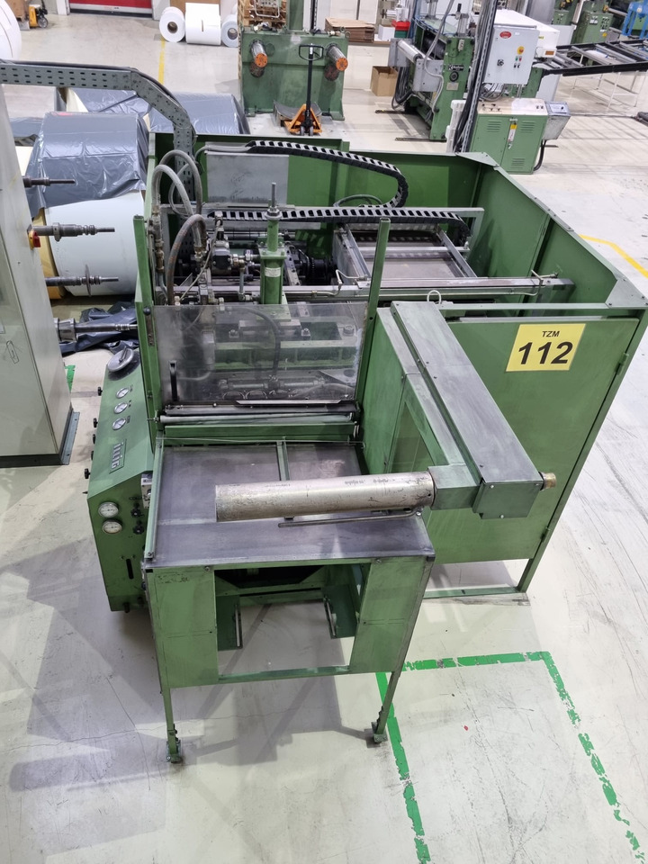 ILLIG THERMOFORMMASCHINE RDM 37/10 - Machine d'emballage et de conditionnement: photos 5 ILLIG THERMOFORMMASCHINE RDM 37/10 - Machine d'emballage et de conditionnement: photos 5