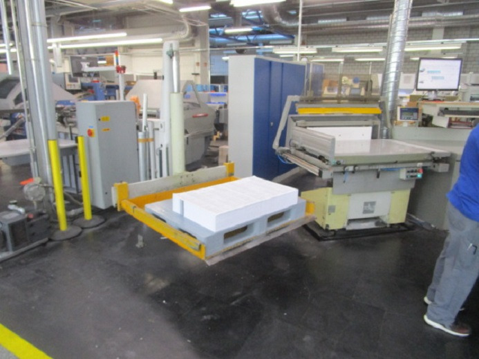 POLAR 137 ED-AT - Massicot: photos 3 POLAR 137 ED-AT - Massicot: photos 3