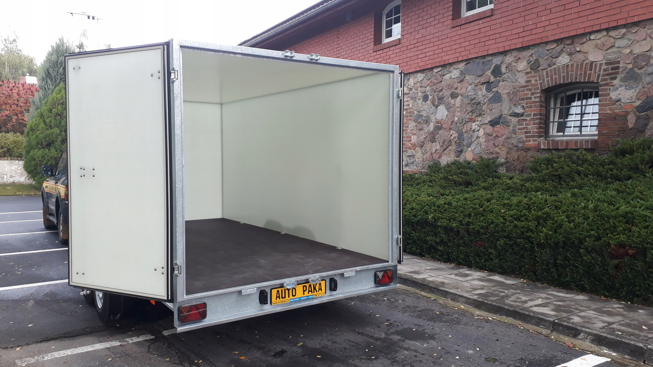 PRZYCZEPA KONTENER CARGO PAKA FURGON BOX 400 x 200 / CARGO CONTAINER TRAILER VAN BOX 400 x 200 - Remorque fourgon: photos 5 PRZYCZEPA KONTENER CARGO PAKA FURGON BOX 400 x 200 / CARGO CONTAINER TRAILER VAN BOX 400 x 200 - Remorque fourgon: photos 5