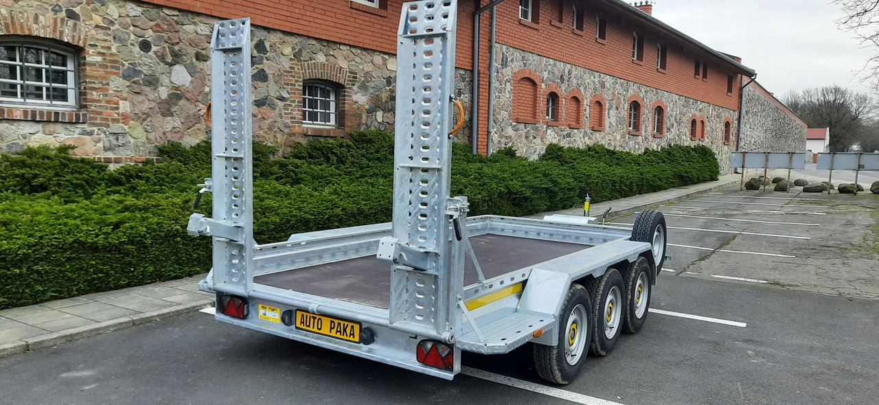 PRZYCZEPA LAWETA DO MINIKOPARKI KOPARKI Z NAJAZDAMI STALOWYMI - 3 OSIE / MINI EXCAVATOR TRANSPORTER TRAILER WITH STEEL RAMPS - 3 AXLES - Remorque porte engin: photos 3 PRZYCZEPA LAWETA DO MINIKOPARKI KOPARKI Z NAJAZDAMI STALOWYMI - 3 OSIE / MINI EXCAVATOR TRANSPORTER TRAILER WITH STEEL RAMPS - 3 AXLES - Remorque porte engin: photos 3