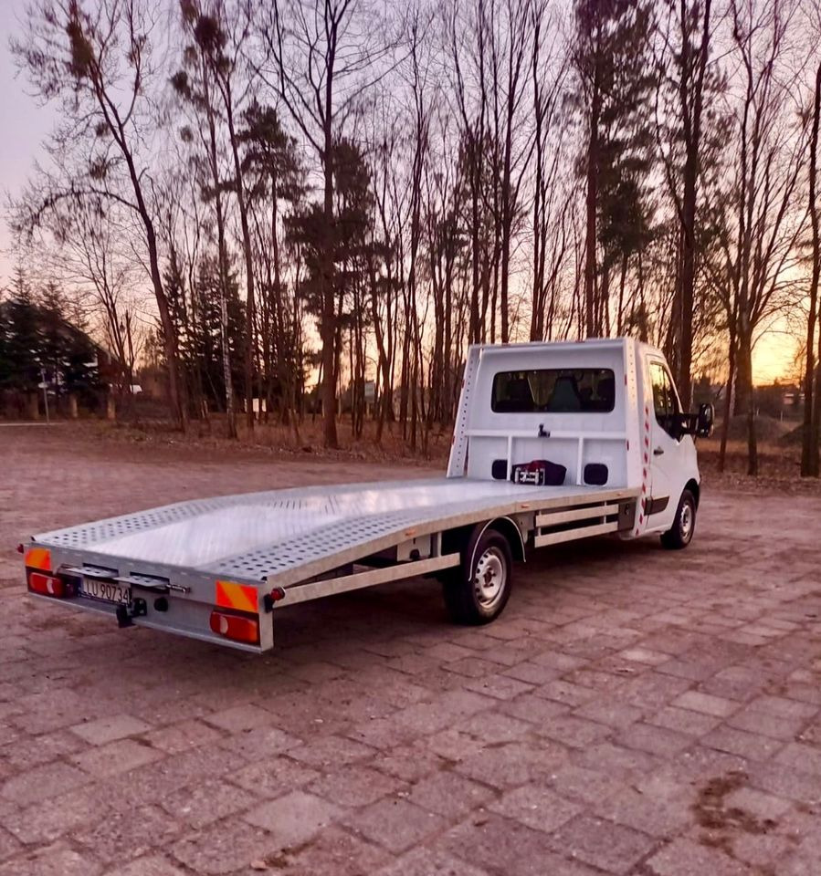 Renault Master - Remorqueuse: photos 2 Renault Master - Remorqueuse: photos 2