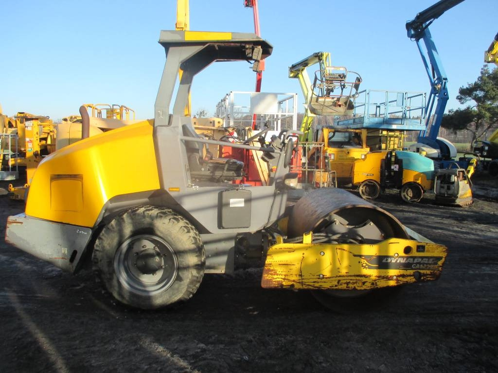 Dynapac CA 1300 - Compacteur à pieds de mouton/ Monocylindre: photos 1 Dynapac CA 1300 - Compacteur à pieds de mouton/ Monocylindre: photos 1