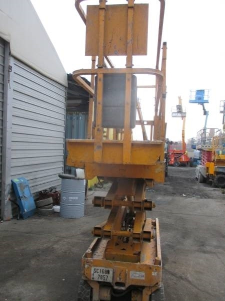 Genie GS 1532 - Nacelle ciseaux: photos 3 Genie GS 1532 - Nacelle ciseaux: photos 3