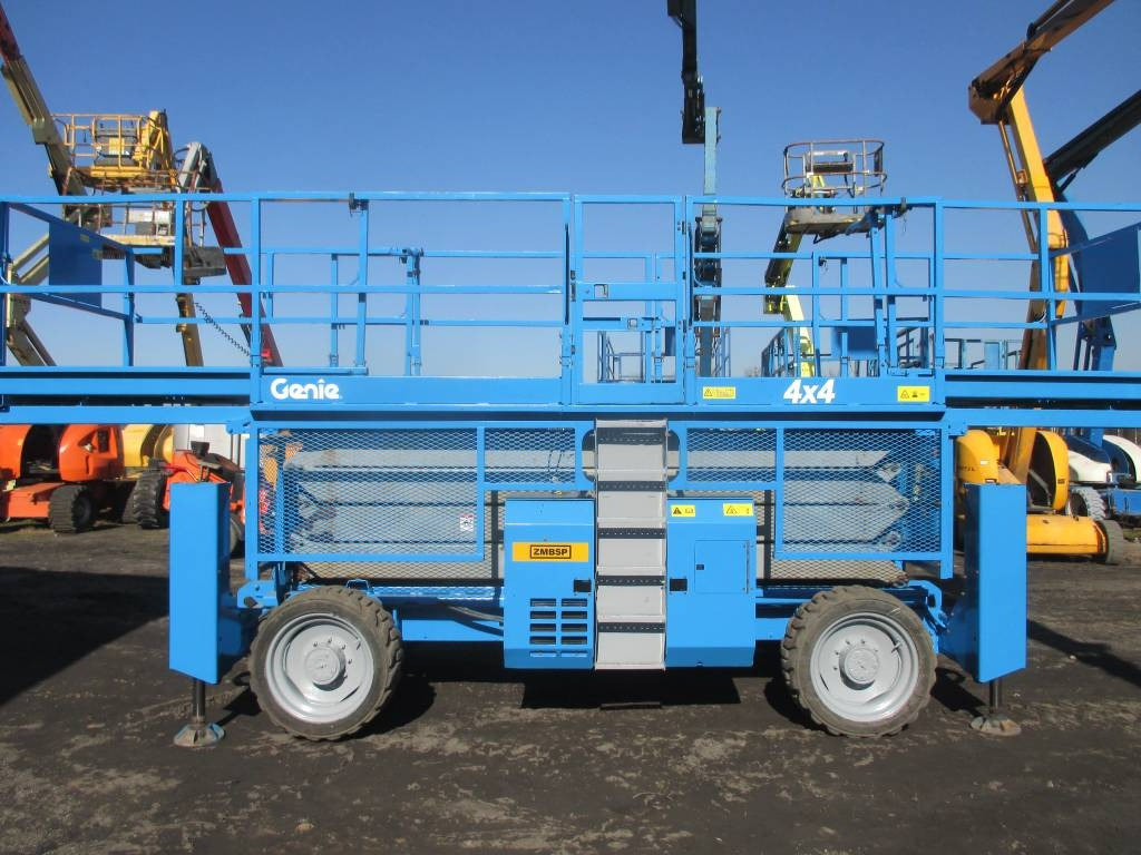 Genie GS 4390 RT - Nacelle ciseaux: photos 1 Genie GS 4390 RT - Nacelle ciseaux: photos 1