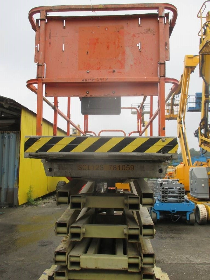 JLG 3246 ES - Nacelle ciseaux: photos 3 JLG 3246 ES - Nacelle ciseaux: photos 3