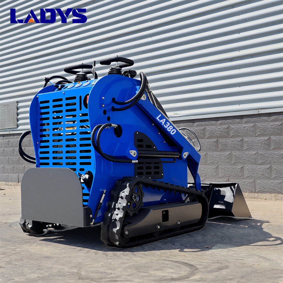 LADYS LA380 Mini Skid Steer Loader Compact Track Diesel Cheap Mini Skid Steer Loader For Sale With Mini Skid Steer Attachments 4 In 1 Bucket - Mini chargeuse: photos 4 LADYS LA380 Mini Skid Steer Loader Compact Track Diesel Cheap Mini Skid Steer Loader For Sale With Mini Skid Steer Attachments 4 In 1 Bucket - Mini chargeuse: photos 4