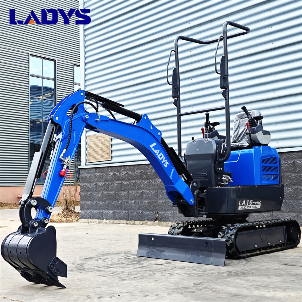 LADYS LA16Pro Mini Excavator Euro 5/Epa Kubota Engine Mini Excavator For Sale - Pelle: photos 3 LADYS LA16Pro Mini Excavator Euro 5/Epa Kubota Engine Mini Excavator For Sale - Pelle: photos 3