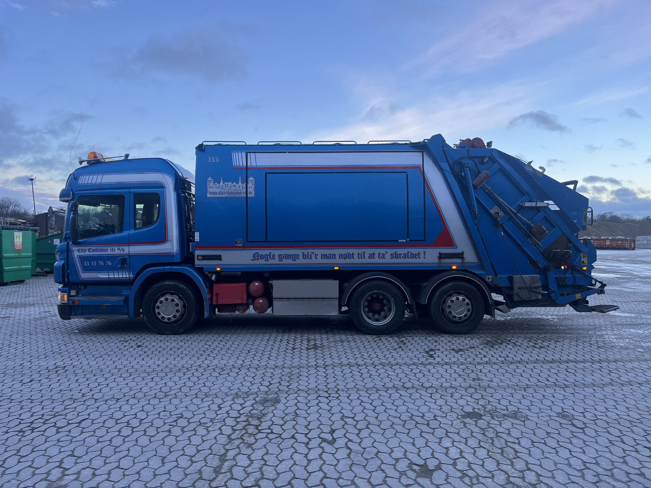 Scania P 320 NTM Box - Benne à ordures ménagères: photos 5 Scania P 320 NTM Box - Benne à ordures ménagères: photos 5