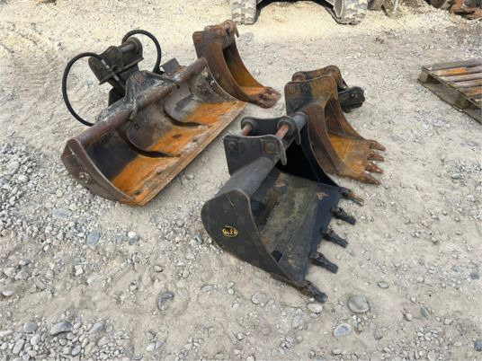 Attache rapide + godets geith - Godet pour pelle pour Engins de chantier: photos 3 Attache rapide + godets geith - Godet pour pelle pour Engins de chantier: photos 3