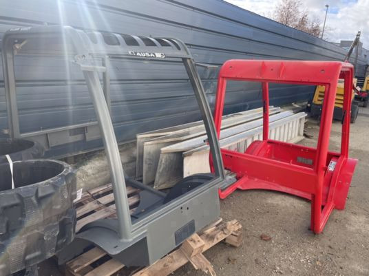 Cabine / Canopy / Rops pour Ausa - Cabine pour Matériel de manutention: photos 2 Cabine / Canopy / Rops pour Ausa - Cabine pour Matériel de manutention: photos 2