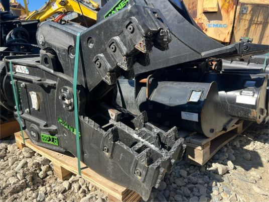 Croc béton pour pelle 2T à 6T - Cisaille de démolition: photos 4 Croc béton pour pelle 2T à 6T - Cisaille de démolition: photos 4