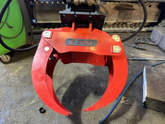 Grappin forestier - Grappin: photos 2 Grappin forestier - Grappin: photos 2