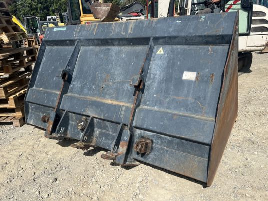 Merlo P60.10 - Godet pour chargeur: photos 5 Merlo P60.10 - Godet pour chargeur: photos 5