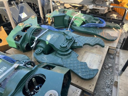 Pince de démolition pour pelle de 4T à 8T - Cisaille de démolition: photos 3 Pince de démolition pour pelle de 4T à 8T - Cisaille de démolition: photos 3