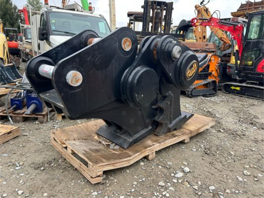 Pulvérisateur pour pelle de 38T à 55T - Cisaille de démolition: photos 4 Pulvérisateur pour pelle de 38T à 55T - Cisaille de démolition: photos 4