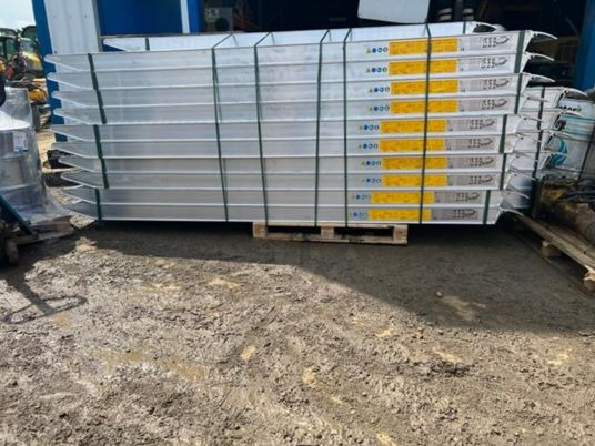 Rampes de chargement Alu - Rampe de chargement: photos 1 Rampes de chargement Alu - Rampe de chargement: photos 1