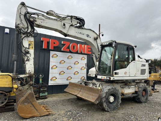 Volvo EW140D à 34900 € HT - Pelle sur pneus: photos 1 Volvo EW140D à 34900 € HT - Pelle sur pneus: photos 1